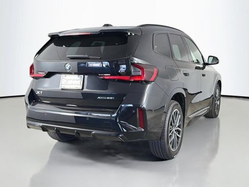 Used 2023 BMW X1 xDrive28i w/ M Sport Package AWD/4WD image 7