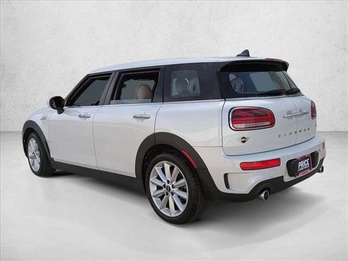 Used 2024 MINI Cooper Clubman S w/ Signature Upholstery Package image 8