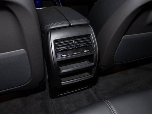 New 2026 BMW X5 xDrive40i image 37