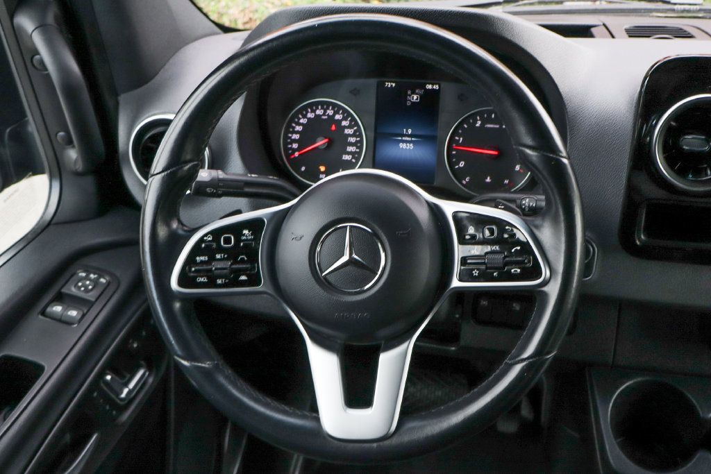 Used 2021 Mercedes-Benz Sprinter 2500 image 23
