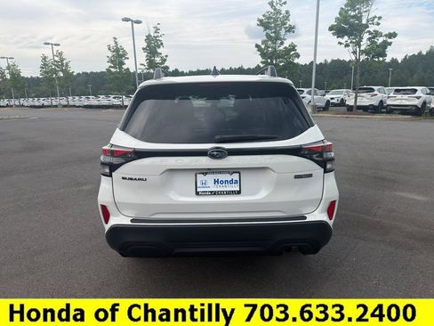 Used 2026 Subaru Forester Premium AWD/4WD image 6