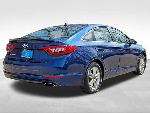 Used 2015 Hyundai Sonata SE w/ Option Group 09 image 6