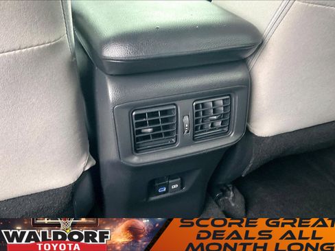 Used 2022 Toyota RAV4 XLE image 39