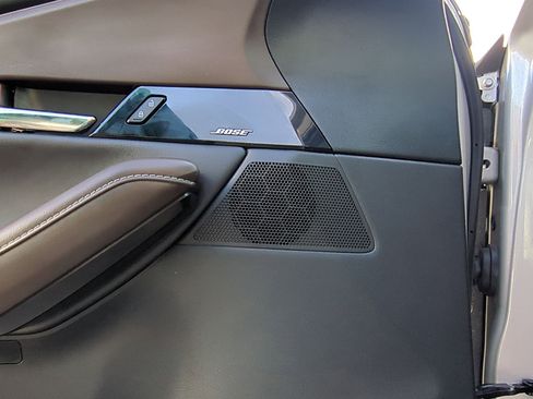 Used 2024 MAZDA CX-30 AWD 2.5 S w/ Premium Package image 16