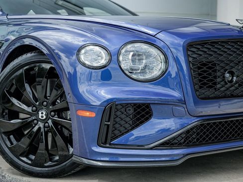 New 2025 Bentley Flying Spur Plug-In Hybrid AWD/4WD image 5