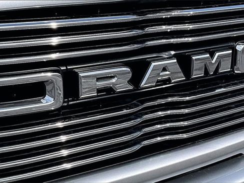 Used 2022 RAM 2500 Laramie image 27