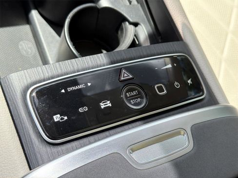 Used 2023 Mercedes-Benz EQS 580 4MATIC Sedan image 38