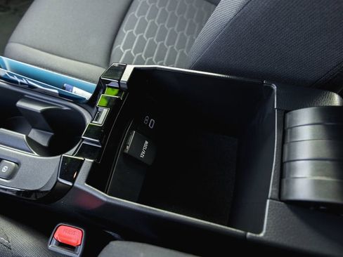 Certified 2023 Toyota Corolla SE w/ SE Premium Package FWD image 23