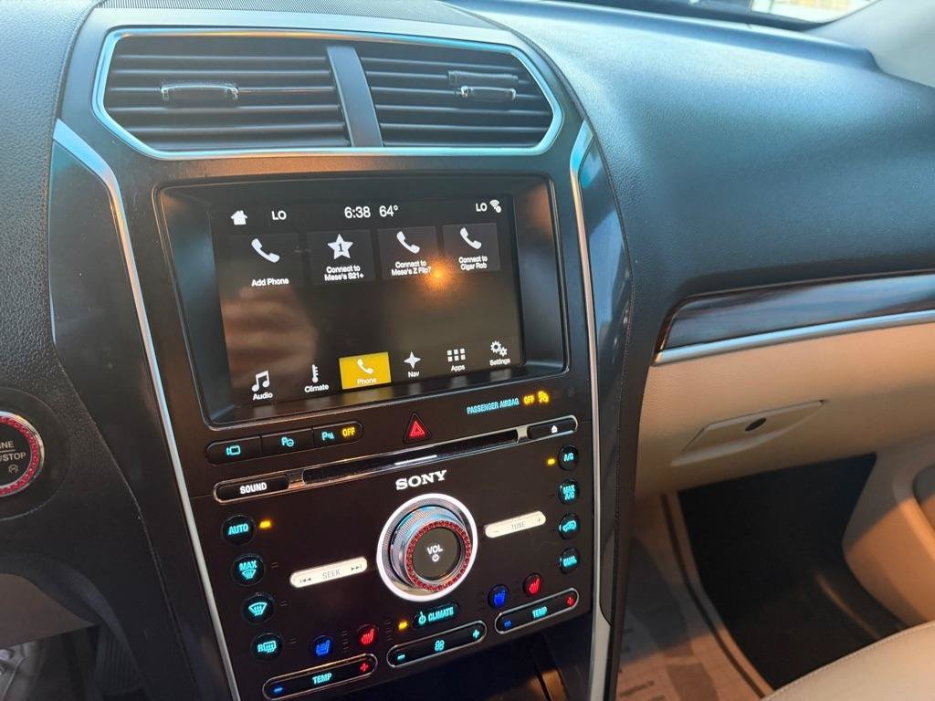 Used 2017 Ford Explorer Limited w/ Equipment Group 301A FWD image 54