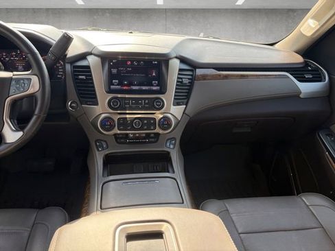Used 2015 GMC Yukon XL Denali w/ Touring Package RWD image 3