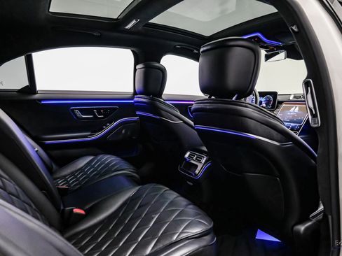 Used 2022 Mercedes-Benz S 580 4MATIC Sedan image 80