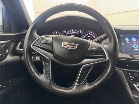 Used 2018 Cadillac CT6 Luxury image 18