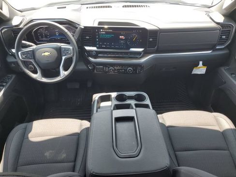 Certified 2025 Chevrolet Silverado 1500 LT AWD/4WD image 19