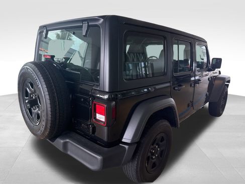 Used 2023 Jeep Wrangler Sport image 5
