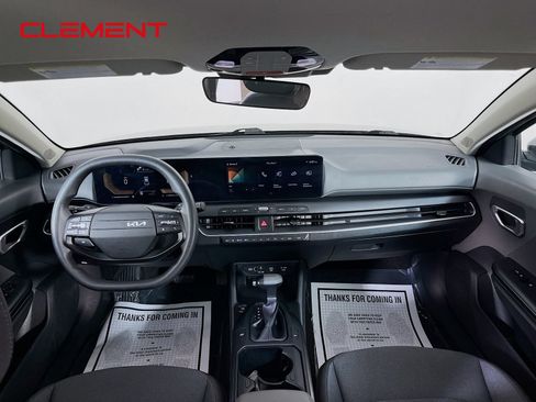 Used 2025 Kia K4 FWD image 12