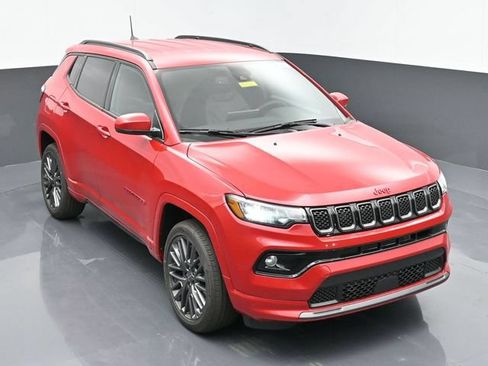 Used 2024 Jeep Compass Limited AWD/4WD image 27