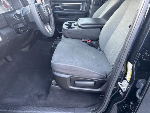 Used 2022 RAM 1500 Classic Warlock w/ Electronics Group image 17