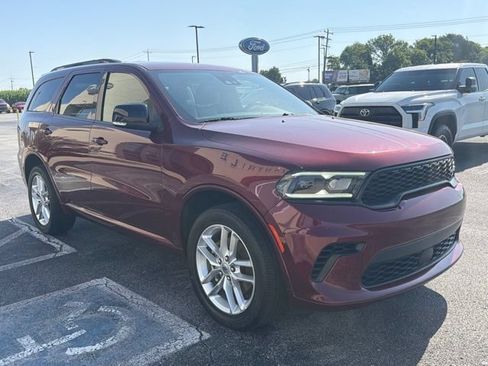 Used 2024 Dodge Durango GT AWD/4WD image 3
