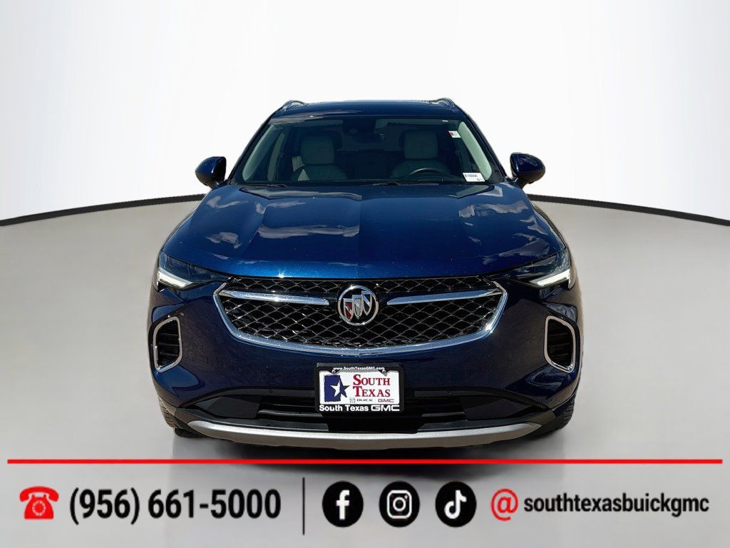 Used 2023 Buick Envision Avenir FWD image 2