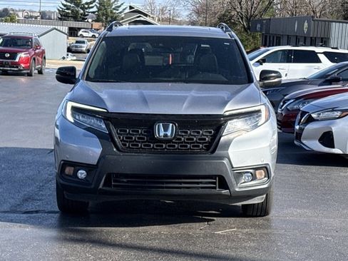 Used 2020 Honda Passport Touring image 2