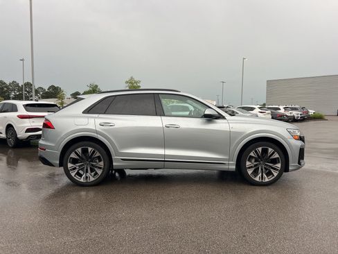 Used 2025 Audi Q8 Premium Plus w/ Premium Plus Package AWD/4WD image 4