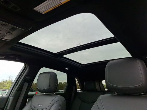 Used 2023 Cadillac XT5 Premium Luxury w/ LPO, Floor Liner Package AWD/4WD image 14