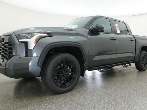 New 2026 Toyota Tundra Limited AWD/4WD image 34