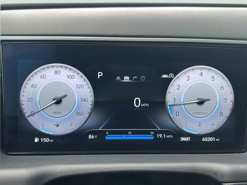 Used 2023 Hyundai Tucson Limited w/ Cargo Package FWD image 12