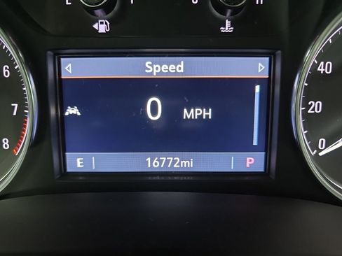 Certified 2023 Buick Enclave Essence image 30