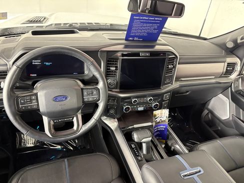 Used 2025 Ford F150 Platinum w/ Equipment Group 702A High AWD/4WD image 27