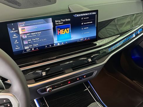 New 2027 BMW X7 xDrive40i w/ M Sport Package AWD/4WD image 29
