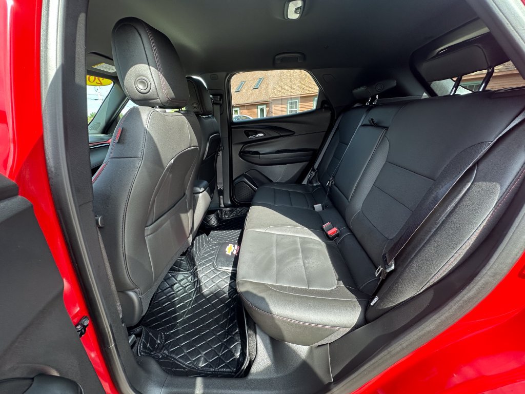 Used 2026 Chevrolet TrailBlazer RS w/ Driver Confidence Package AWD/4WD image 18