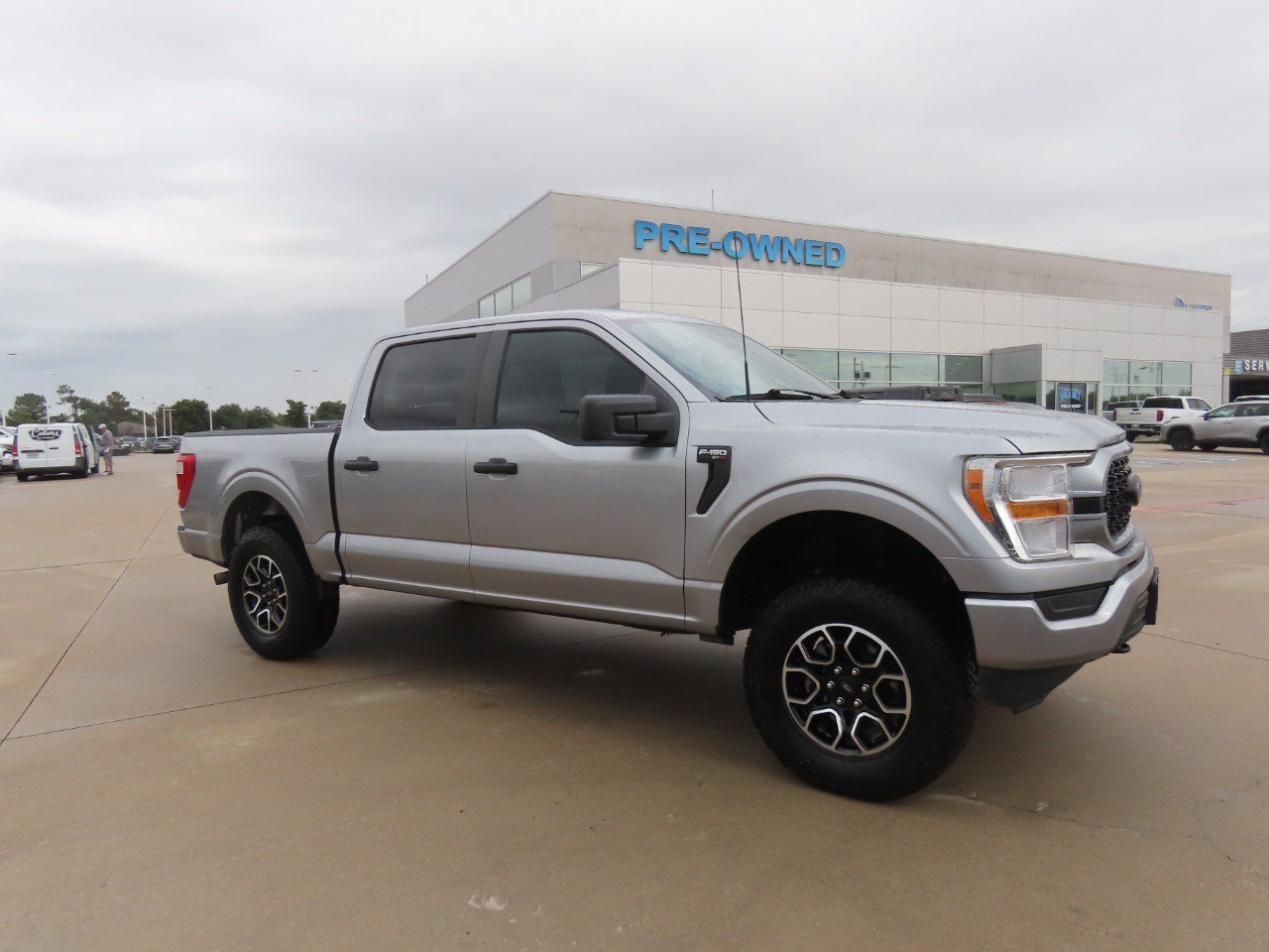 Certified 2022 Ford F150 XL w/ STX Appearance Package AWD/4WD image 6
