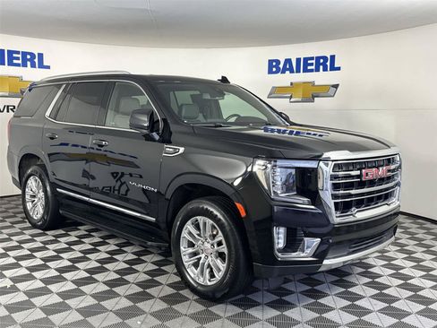 Used 2021 GMC Yukon SLT w/ SLT Premium Package AWD/4WD image 7