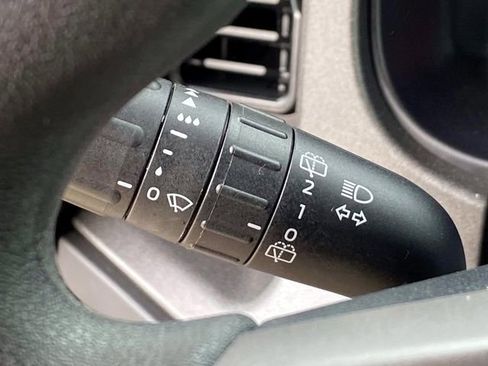 Used 2025 Ford Bronco 4-Door AWD/4WD image 18