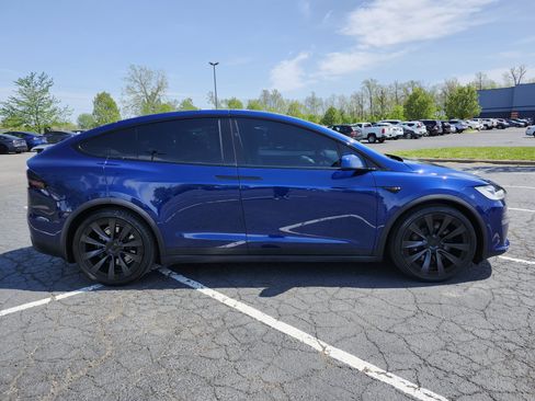 Used 2023 Tesla Model X AWD/4WD image 17