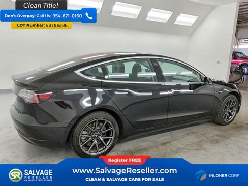 Used 2018 Tesla Model 3 RWD image 4