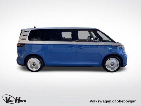 New 2025 Volkswagen ID. Buzz 1st Edition image 9
