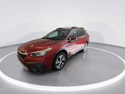 Used 2022 Subaru Outback Limited AWD/4WD image 4