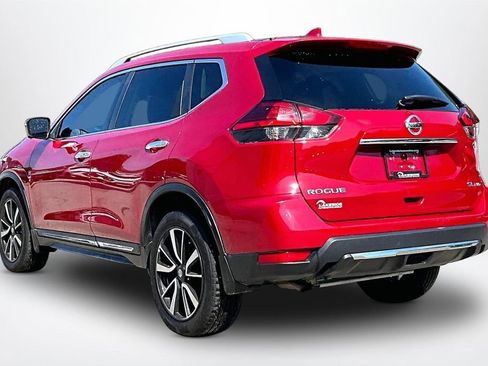 Used 2017 Nissan Rogue SL AWD/4WD image 4