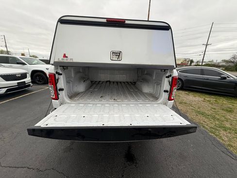 Used 2021 RAM 1500 Big Horn image 5