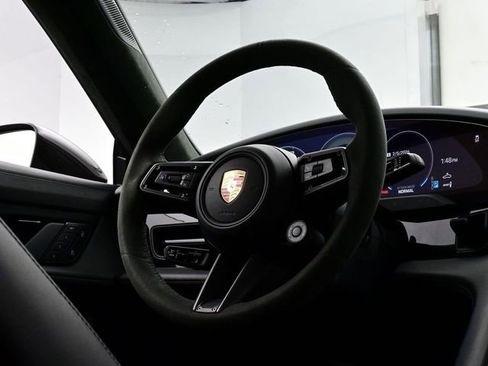 Certified 2025 Porsche Taycan Turbo GT image 23