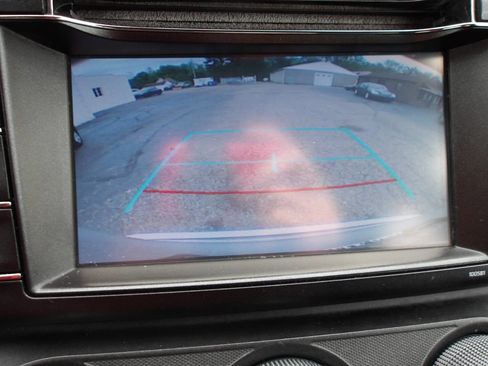 Used 2016 Toyota RAV4 LE AWD/4WD image 14