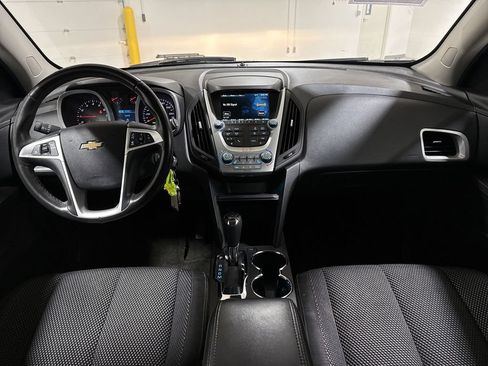Used 2017 Chevrolet Equinox LT w/ Convenience Package FWD image 10