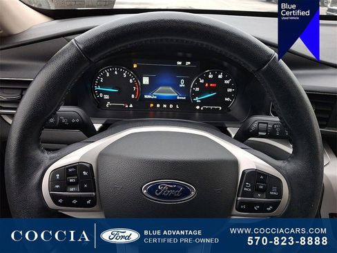 Certified 2022 Ford Explorer XLT w/ Equipment Group 202A image 21