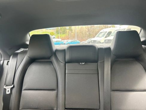 Used 2018 Mercedes-Benz CLA 250 4MATIC image 15