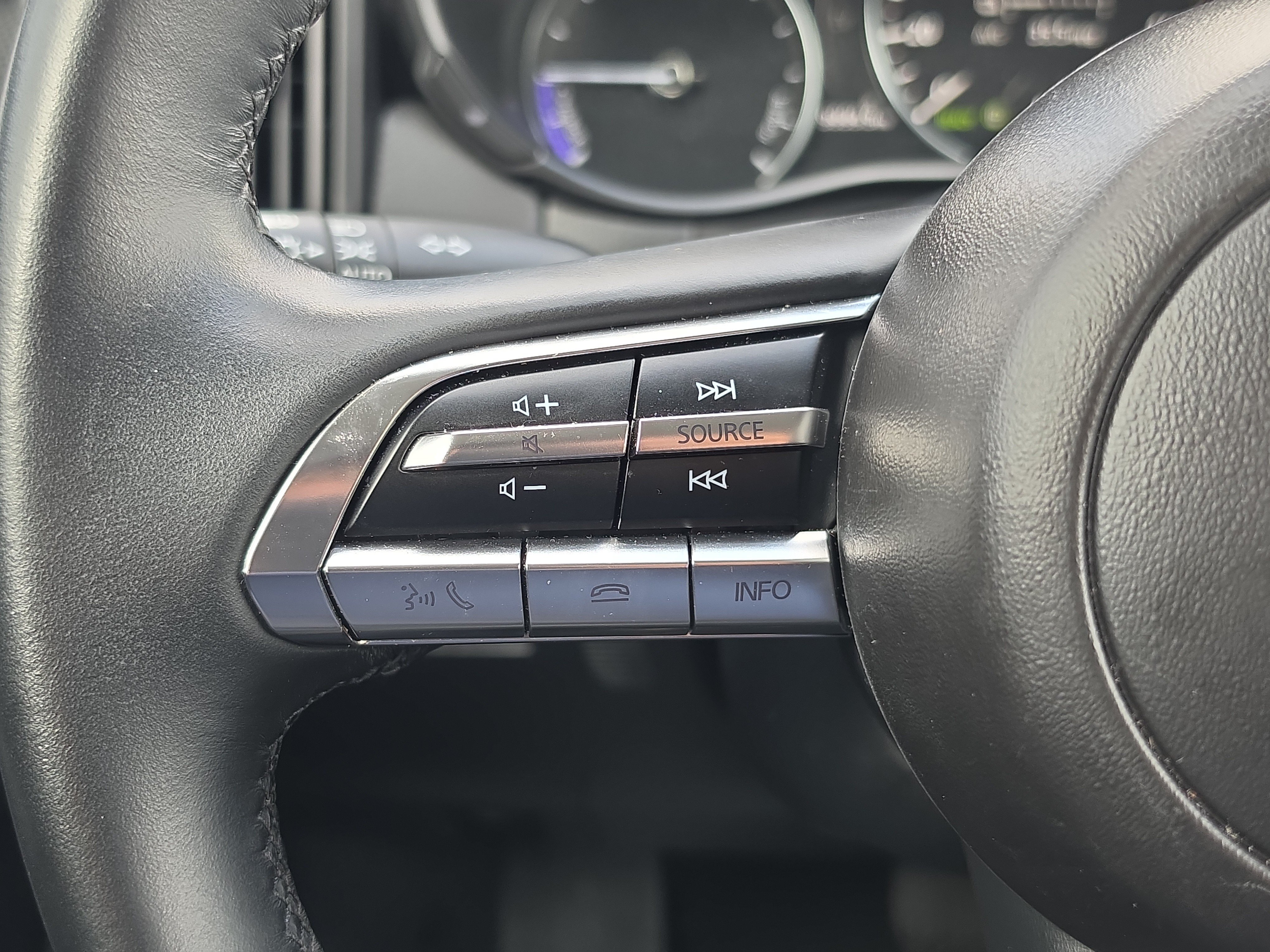 Used 2025 MAZDA CX-50 2.5 Hybrid w/ Weather Package AWD/4WD image 22
