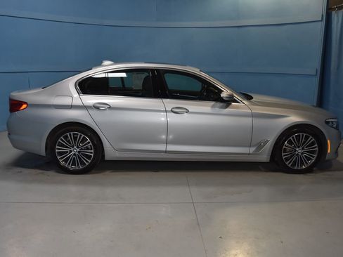 Used 2019 BMW 530i w/ Convenience Package image 25