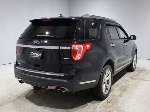 Used 2019 Ford Explorer Limited w/ Equipment Group 301A image 2