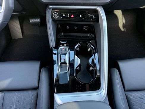 New 2025 Audi Q5 Premium Plus image 28